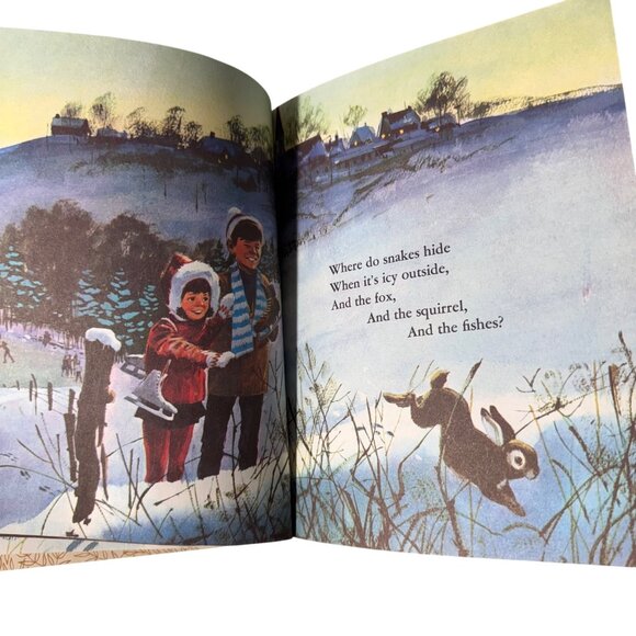 Where Is The Bear? 1st Ed A Betty Hubka Little Golden Book 1967 Golden Press LGB - Picture 8 of 16